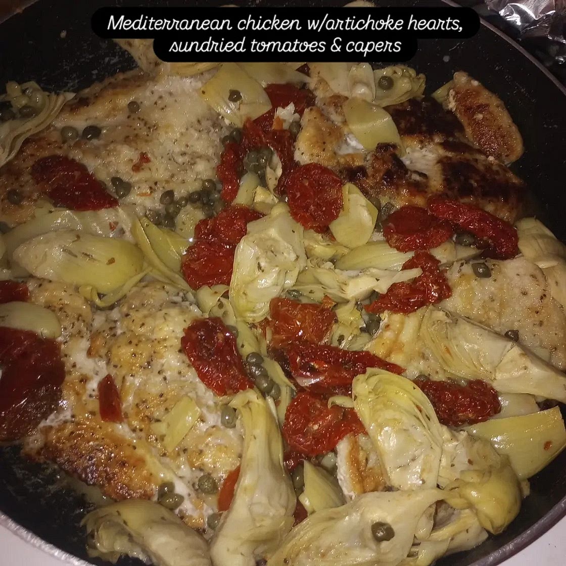 Mediterranean Chicken with Sun-Dried Tomatoes, Artichokes, and Capers
