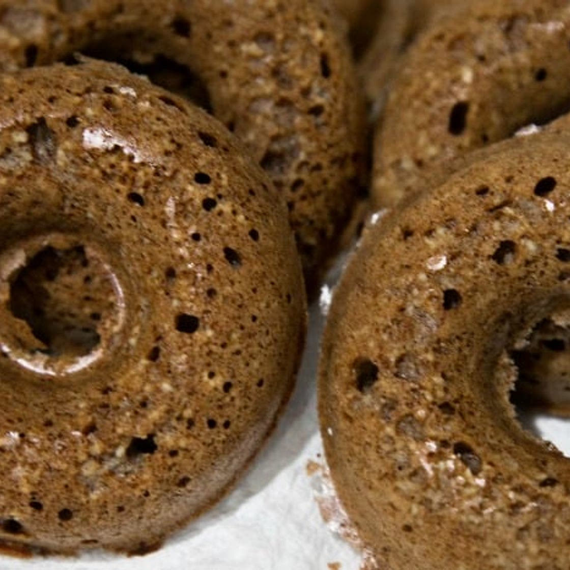 Keto Pumpkin Pie Spice Doughnuts