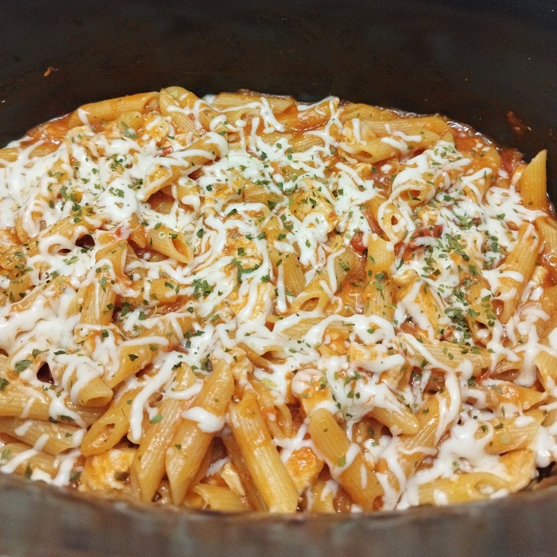 One Pot Chicken Parmesan Pasta