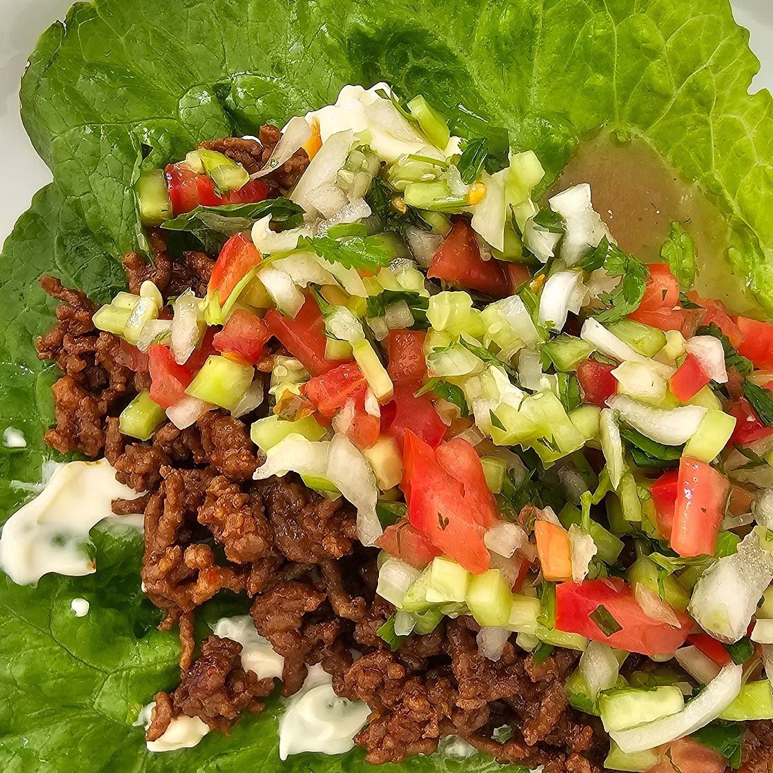 Beef tacos with salsa