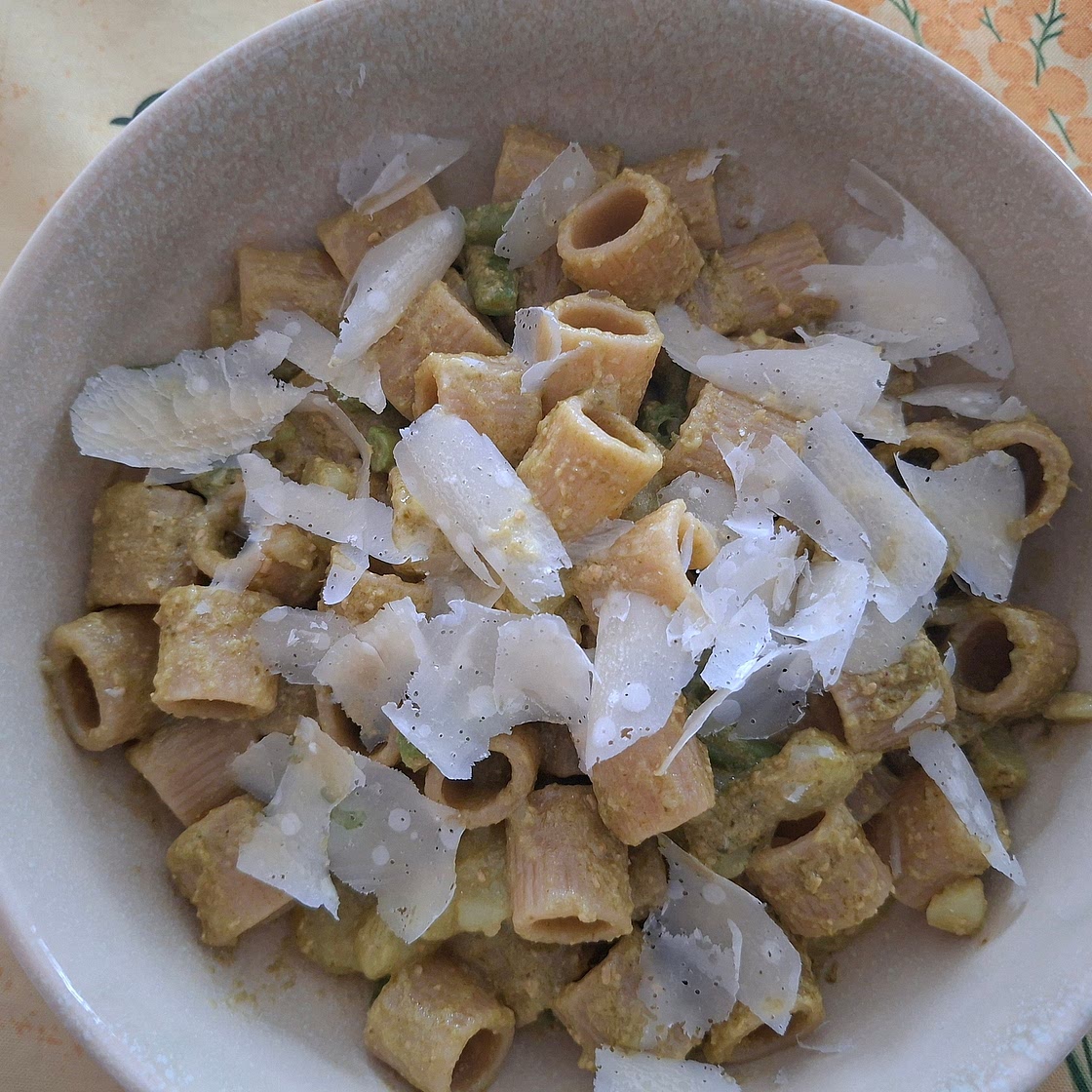 Pasta - Basil pesto, potatoes and green beans