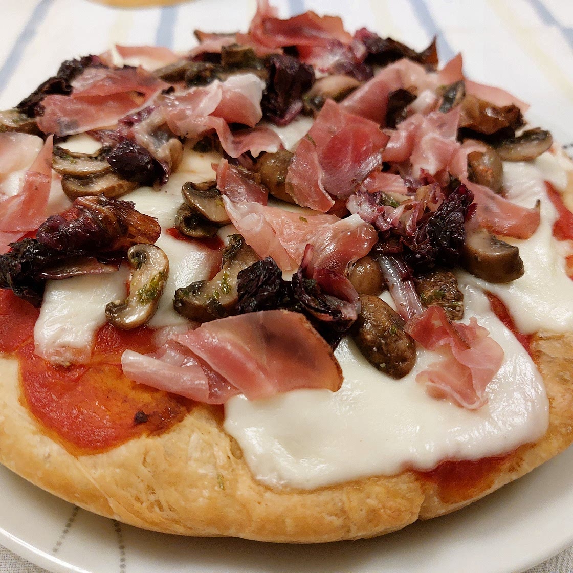 Pizza - Speck and Mushrooms