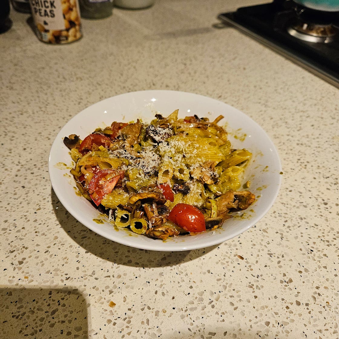 Mushroom and leek pasta