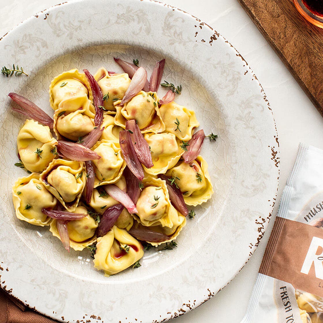 MUSHROOM & Mascarpone TORTELLONI WITH CARAMELIZED SHALLOTS AND THYME