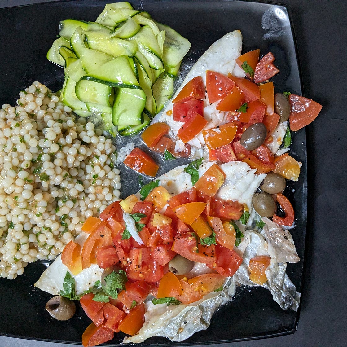 ORATA AL CARTOCCIO E COUSCOUS DI ZUCCHINE