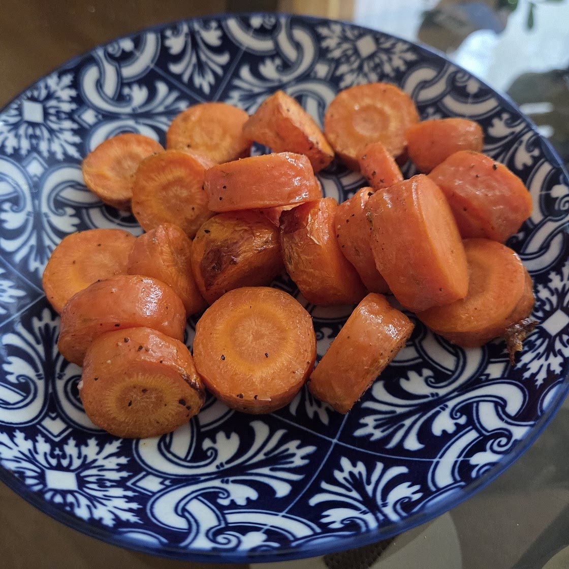 Air Fryer Carrots (easy side dish)