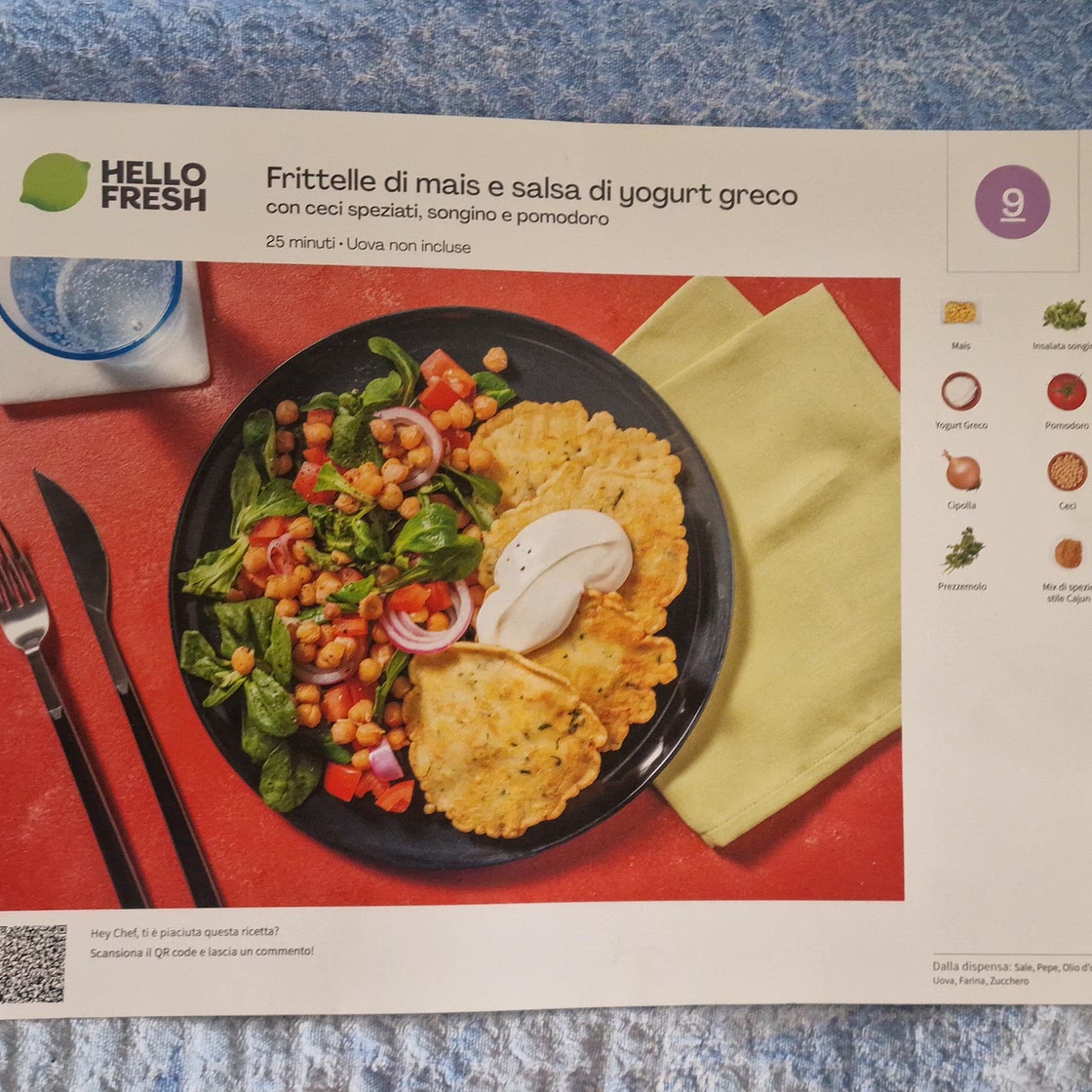 Frittelle di mais e salsa di yogurt greco