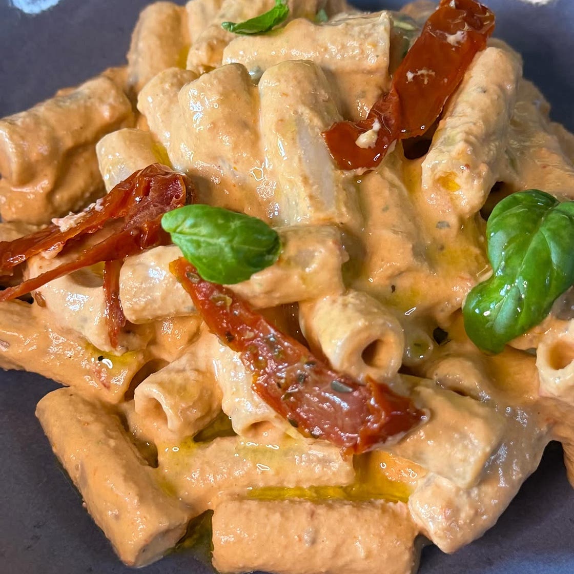 Pasta al pesto di pomodori secchi