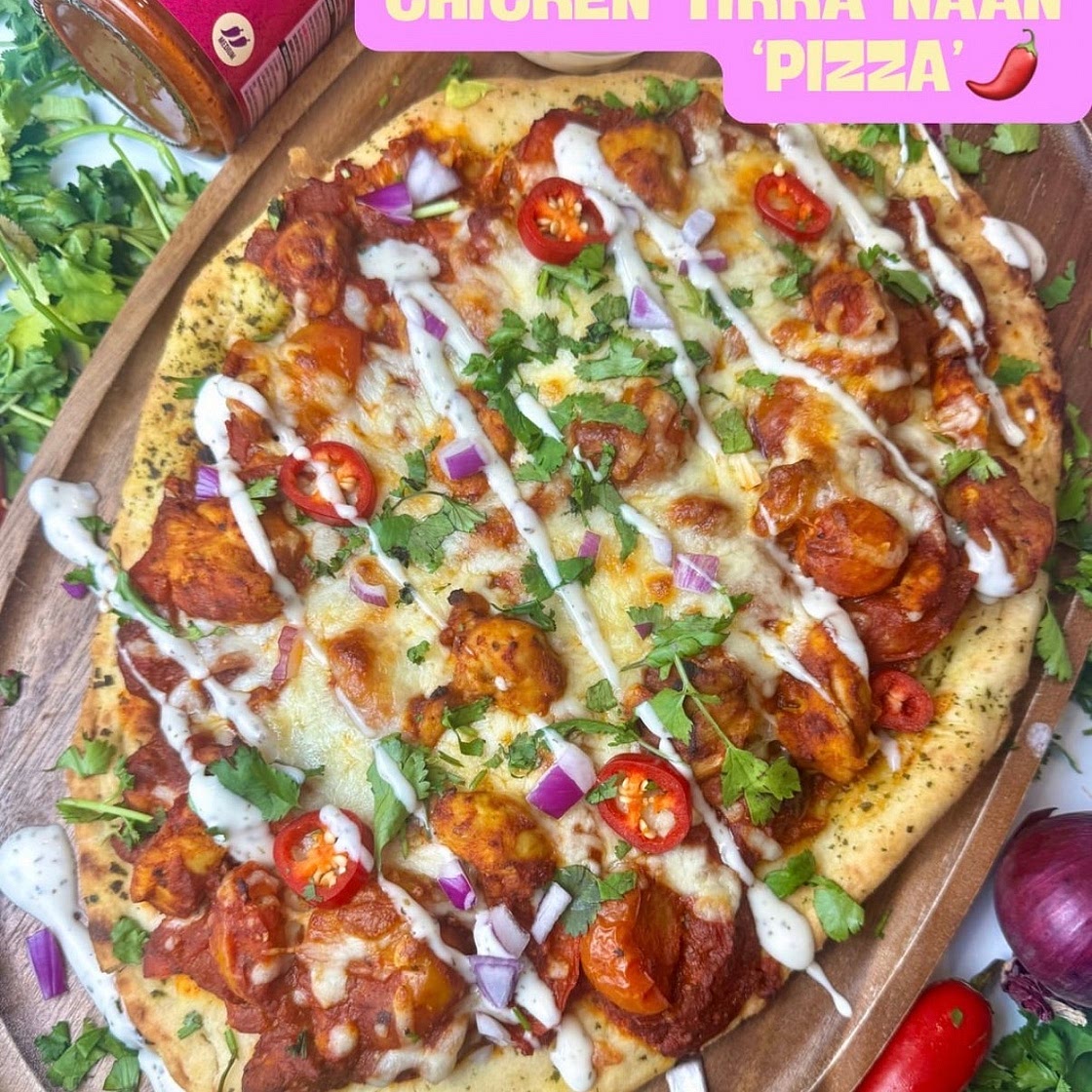 Fully Loaded Chicken Tikka Naan 'Pizza"