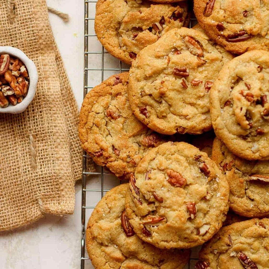 Brown Butter Pecan Cheesecake Cookies