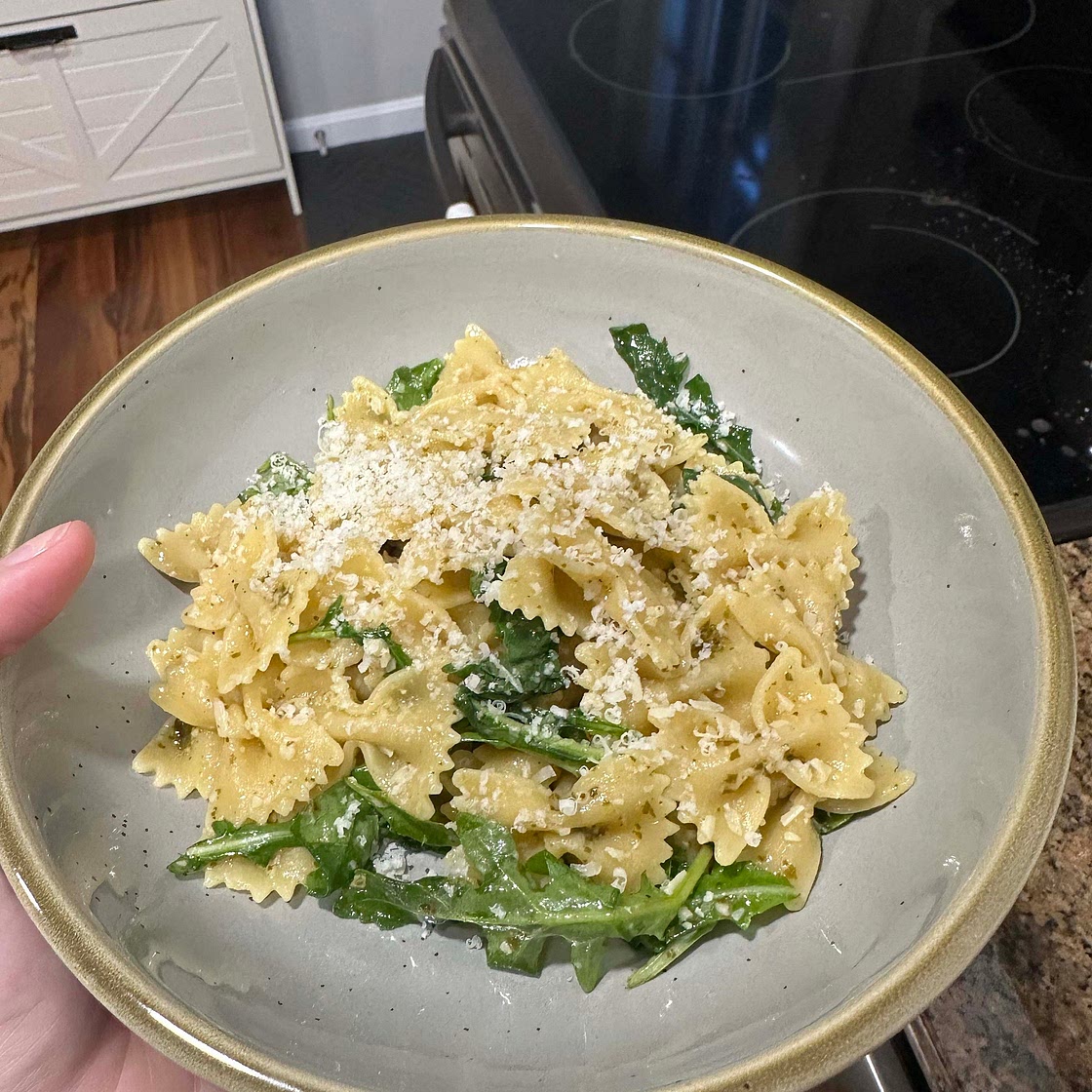 Lemon Arugula Pasta Salad