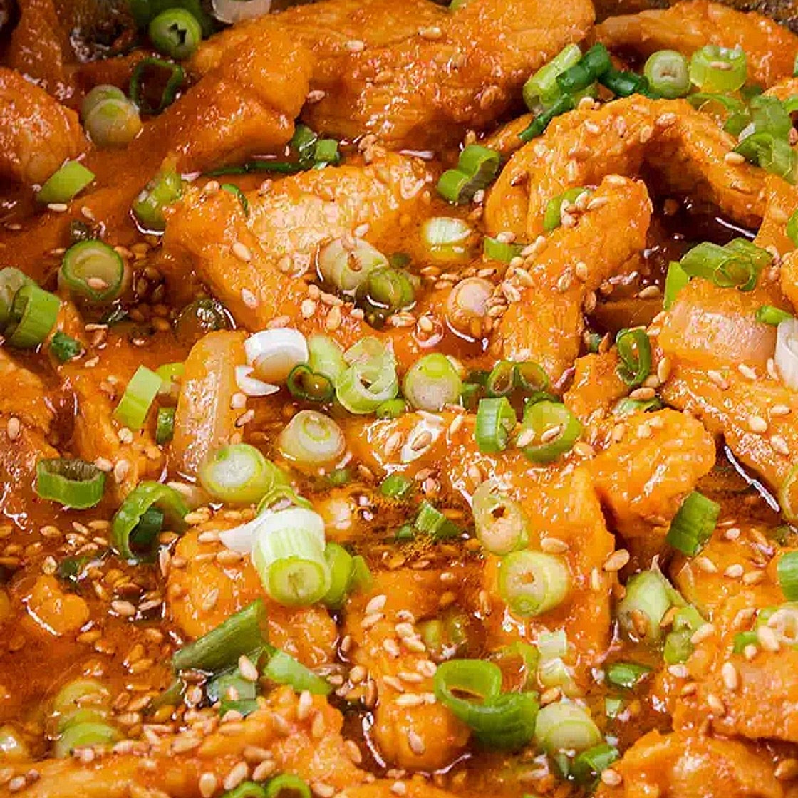 Apple-Gochujang Pork Stir-Fry