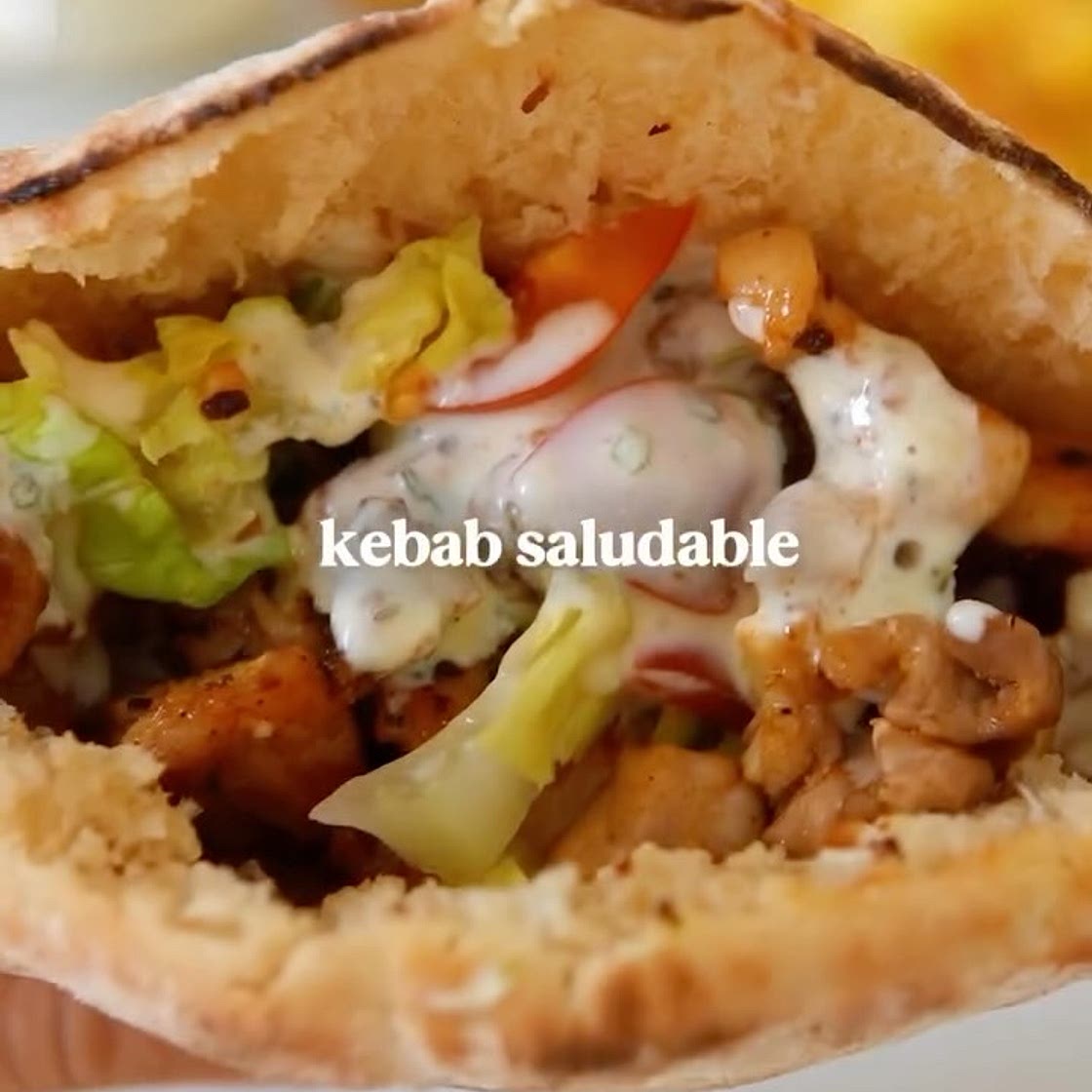 kebab saludable con salsita
