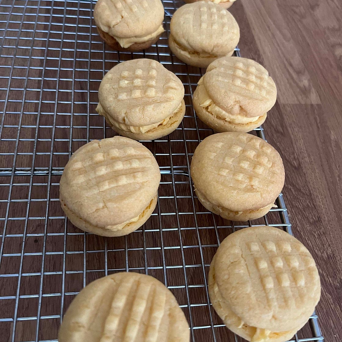 Custard Creams