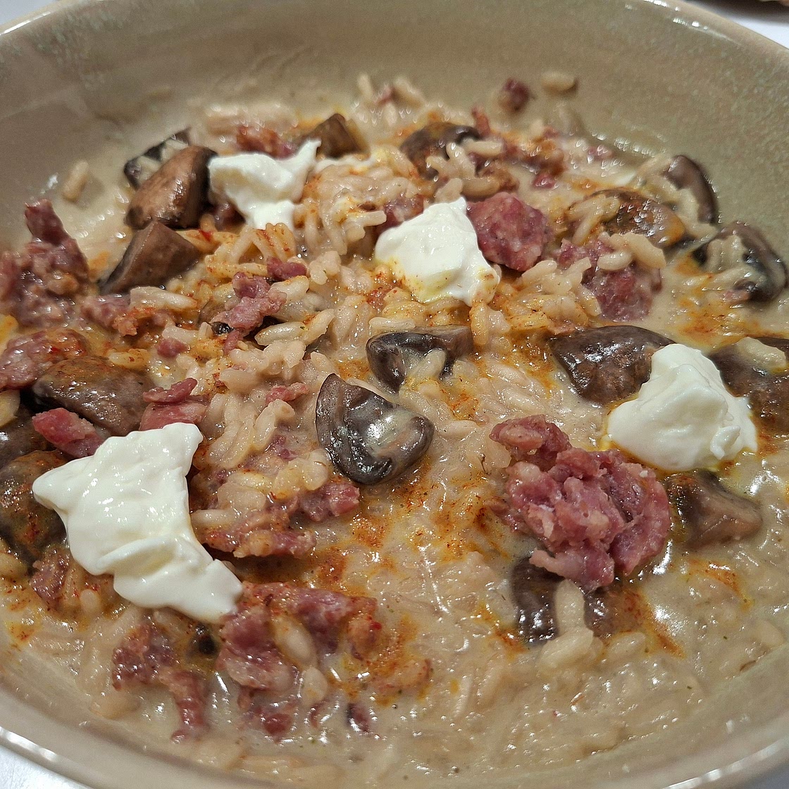 Risotto - Stracchino, mushrooms and sausage