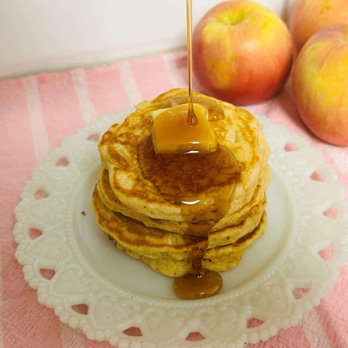 Apple Pancakes