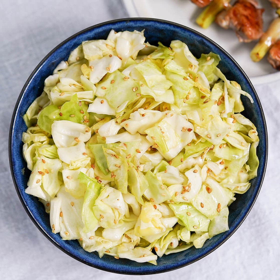 Japanese cabbage salad, yamitsuki cabbage