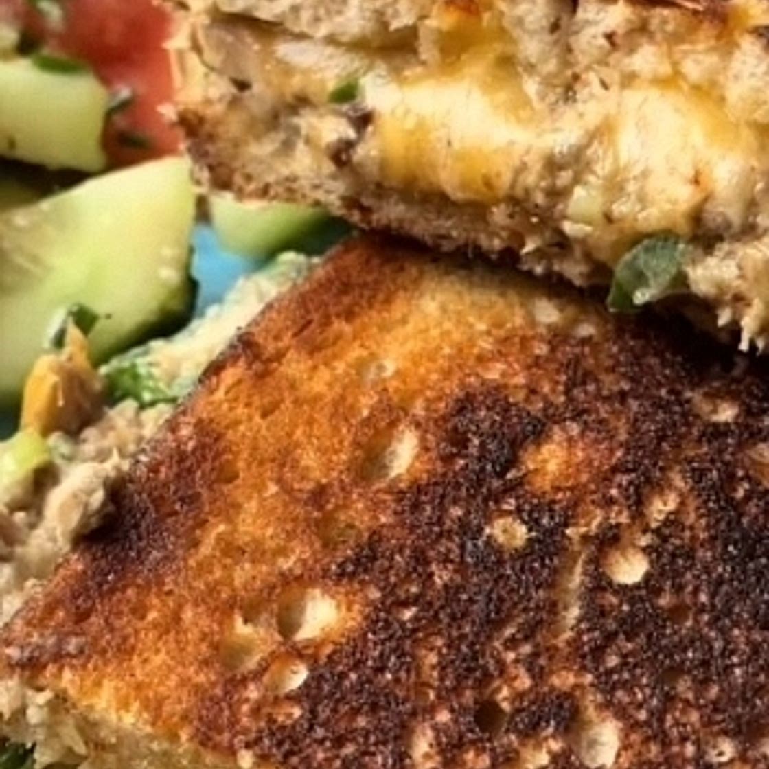 Grilled Cheese à la sardine