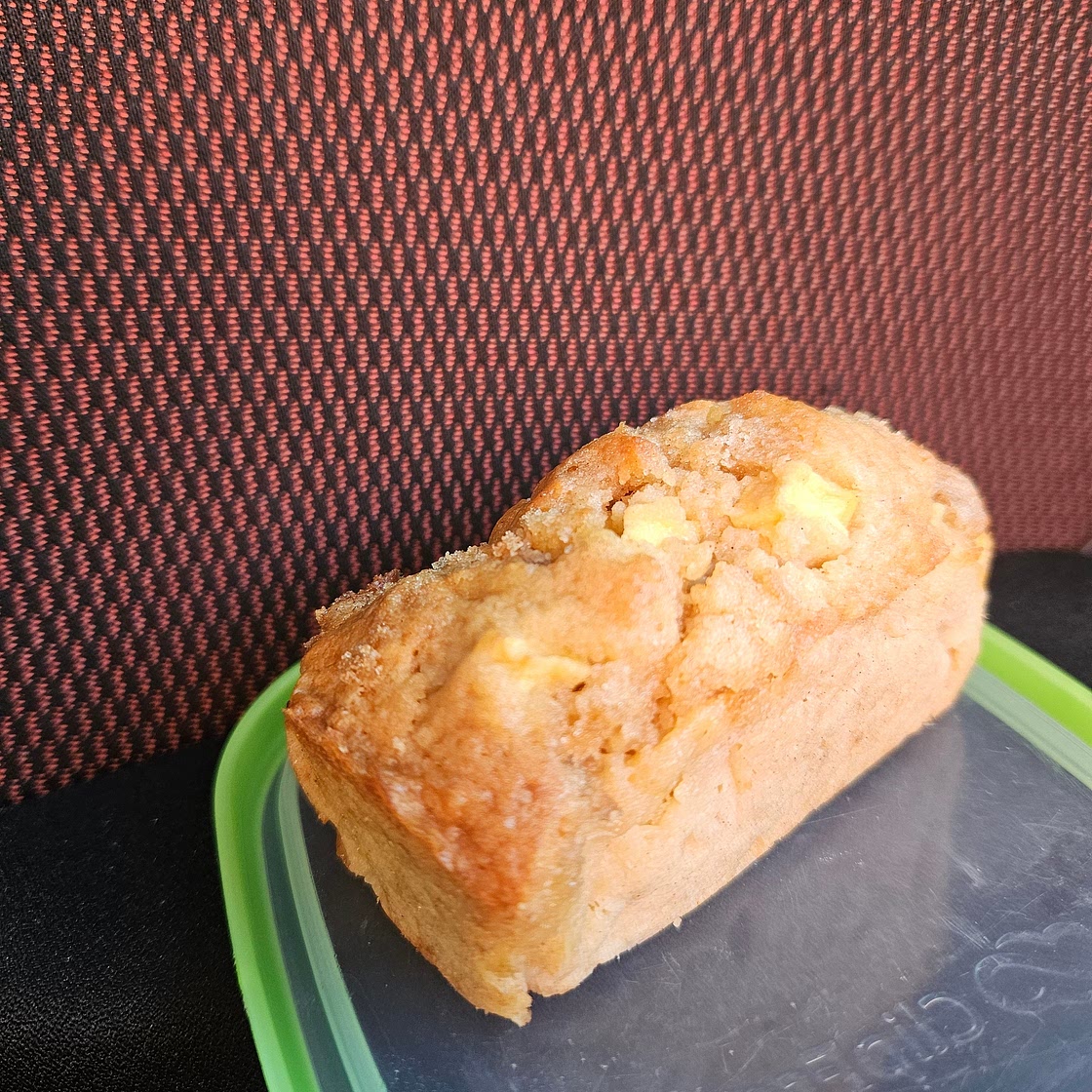 Simple Apple Muffin/friand