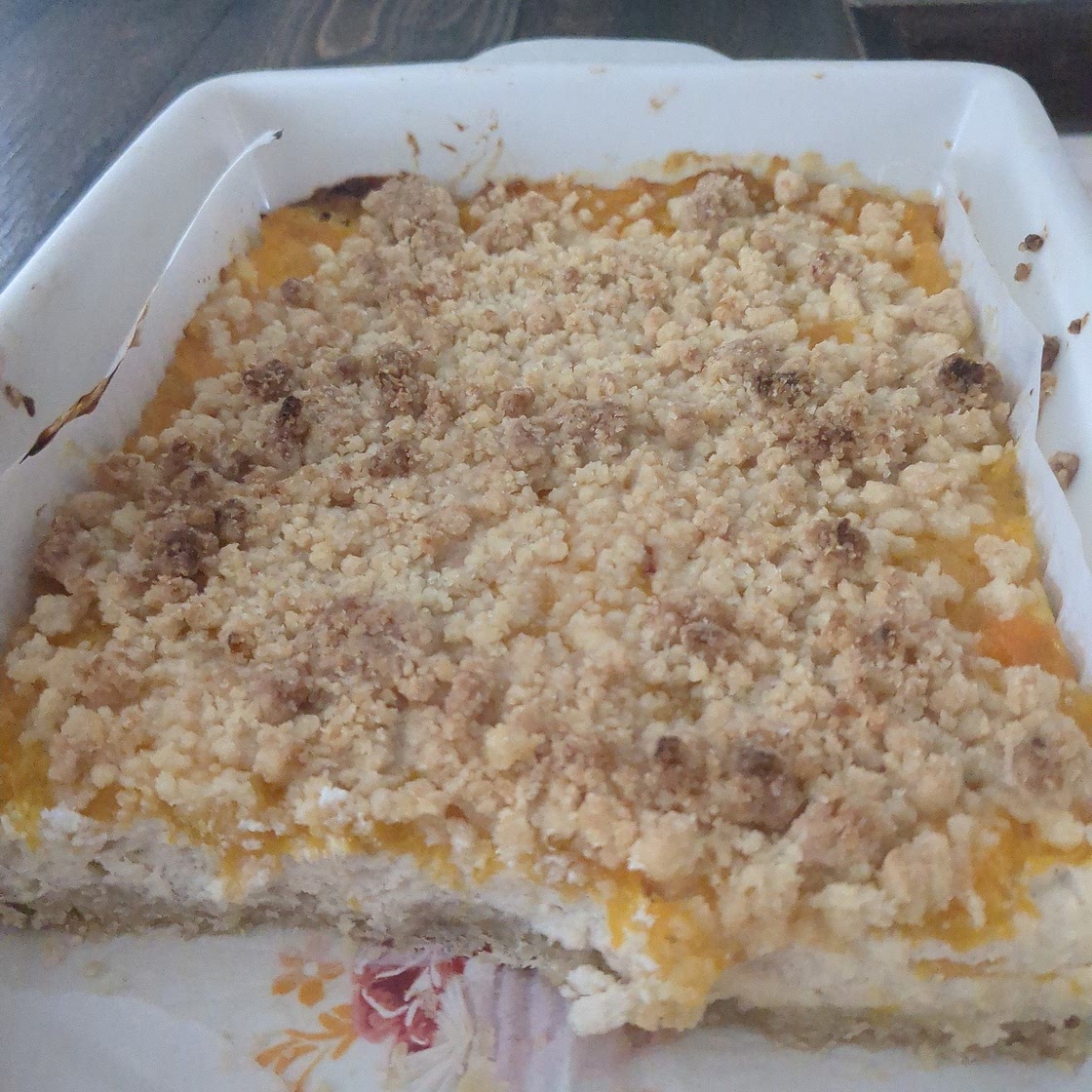 Peaches and Cream Crumble Bars