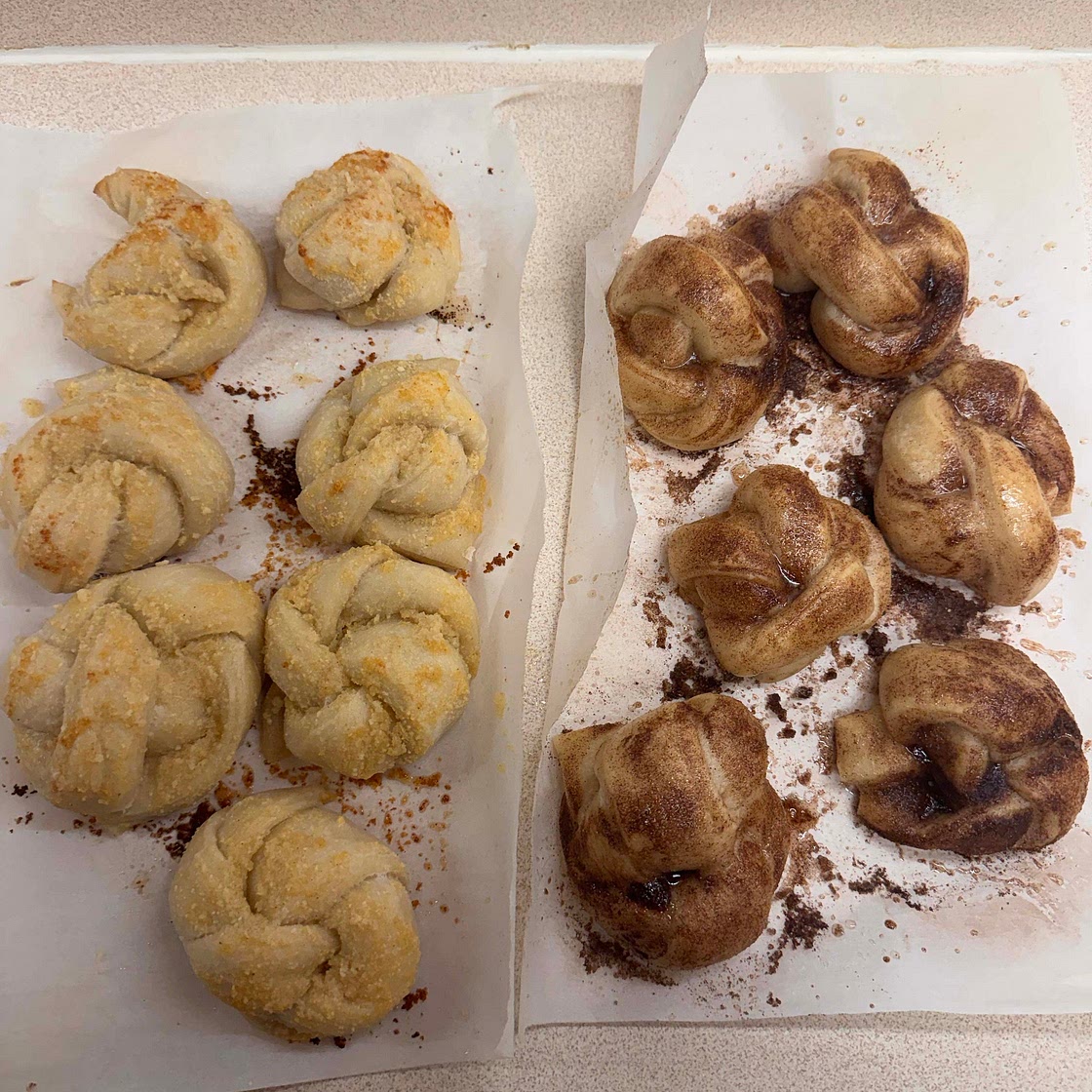Sourdough garlic knots/cinnamon knots