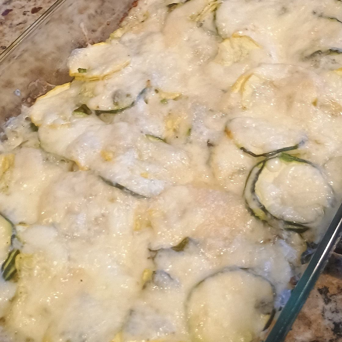 Low-Carb Easy Cheesy Zucchini Bake