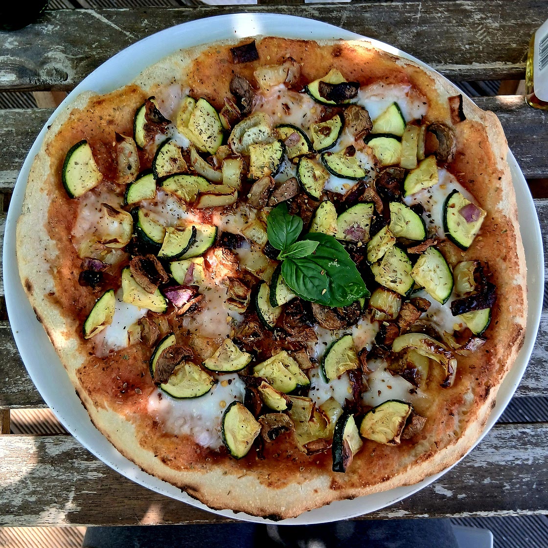 Vegan Veggy Pizza