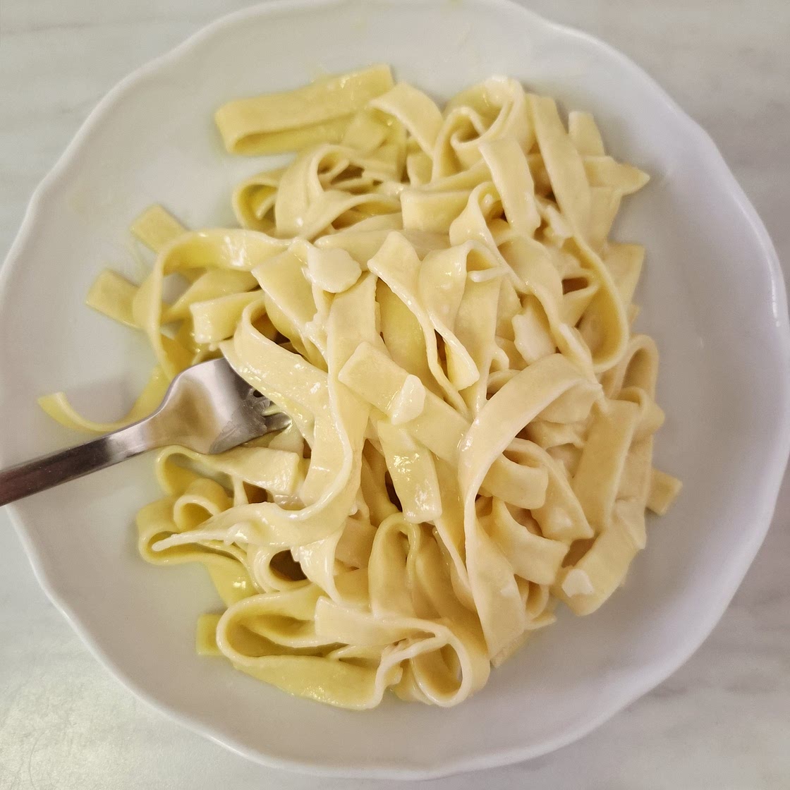 FETTUCCINE ALFREDO 