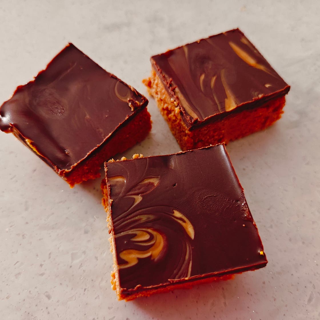 Pumpkin Bars with Chocolate Peanut Butter Layer