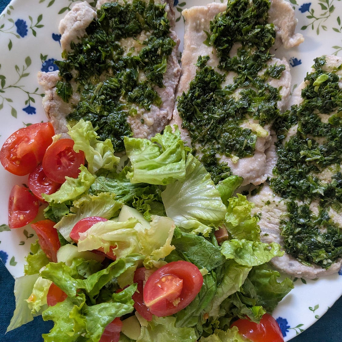 SCALOPPE FI MAIALE AL CARPIONE CON INSALATA