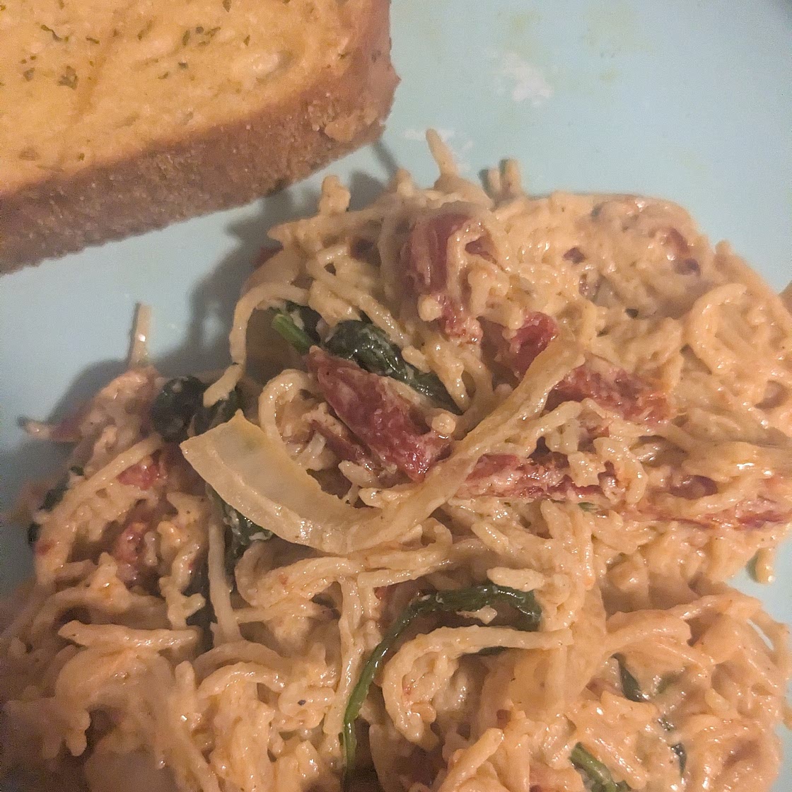 Spaghetti & Spinach with Sun-Dried Tomato Cream Sauce