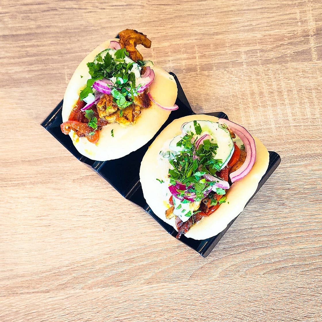 Bao buns fusion au poulet au curry & fines herbes