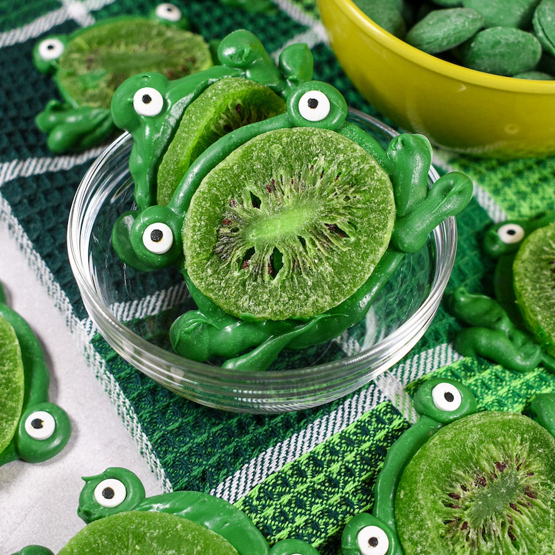 Chocolate Frogs with Kiwi