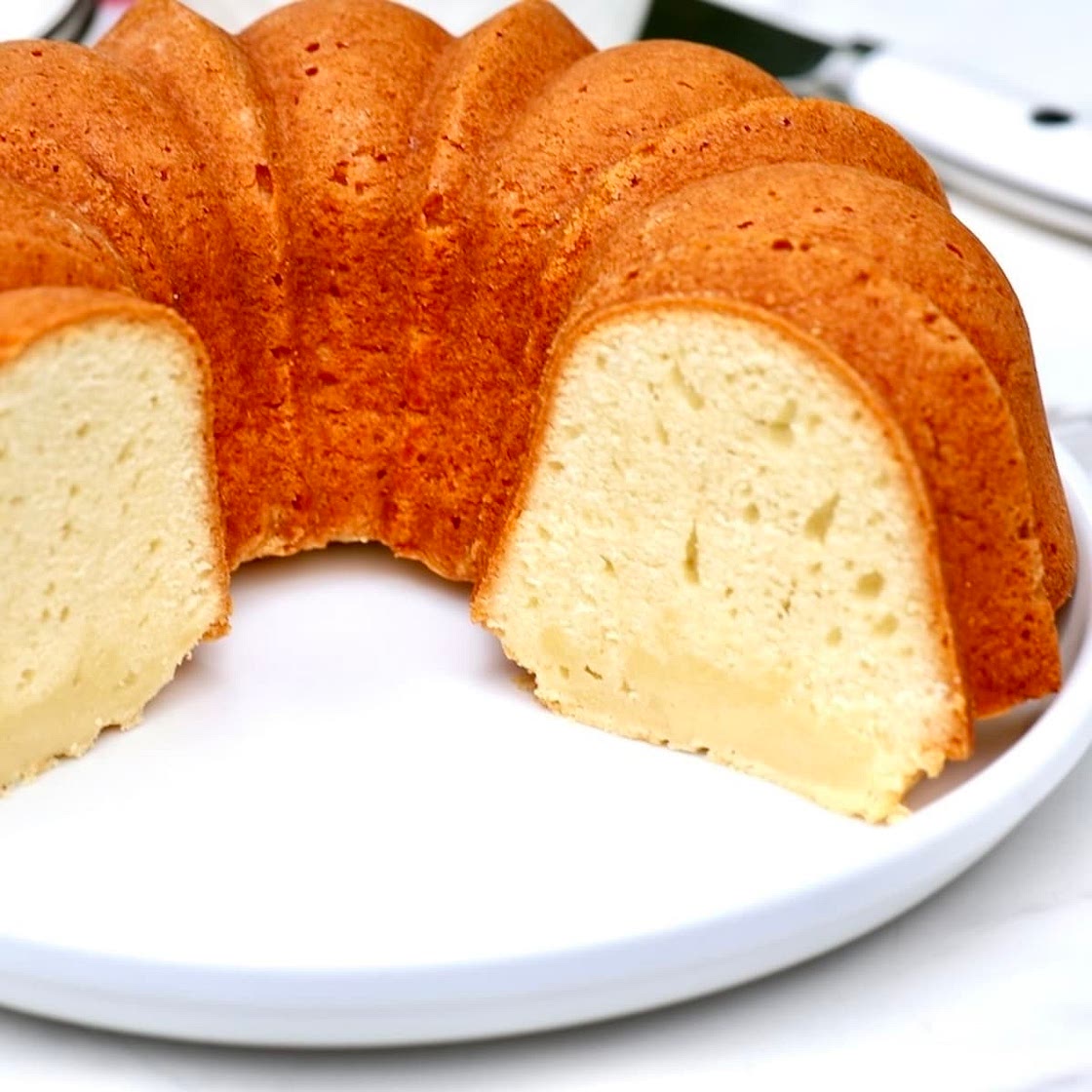Million Dollar Pound Cake