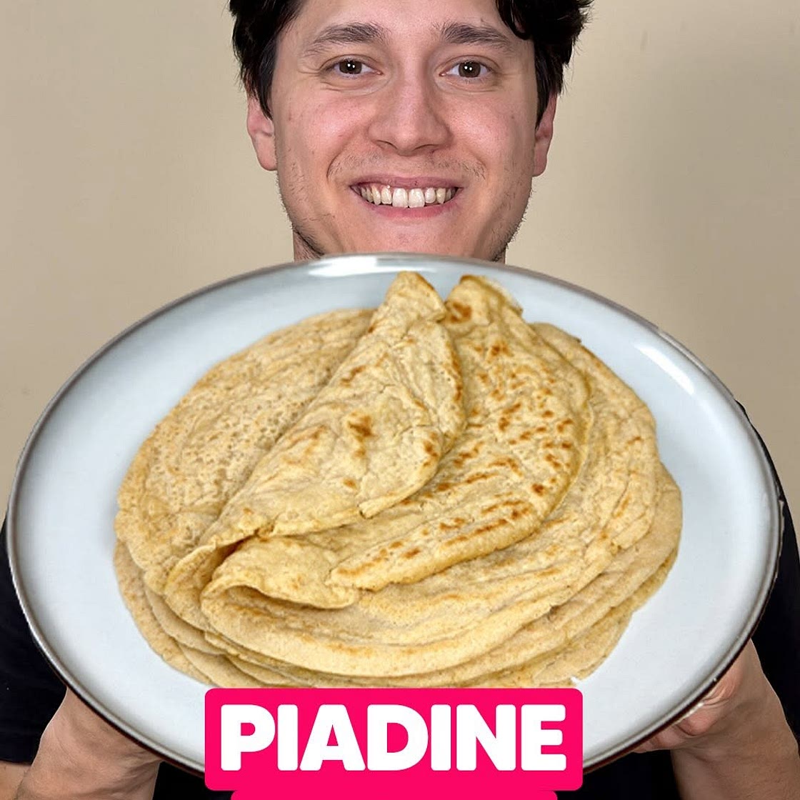 PIADINE DI CECI sono sane, elastiche e si preparano in 5 MINUTI 😋 È l’idea furba quando hai poco tempo che puoi farcire come più ti piace! Con cosa le farciresti? 🤔 👉INGREDIENTI 300g ceci 100g fiocchi avena 30g di