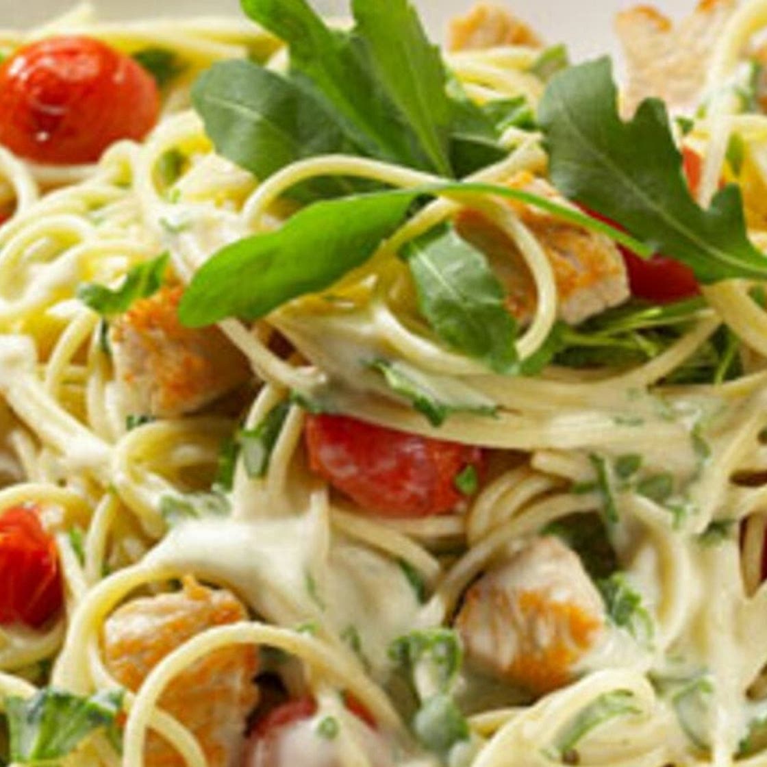 Rucola-Pasta mit Frischkäsesauce