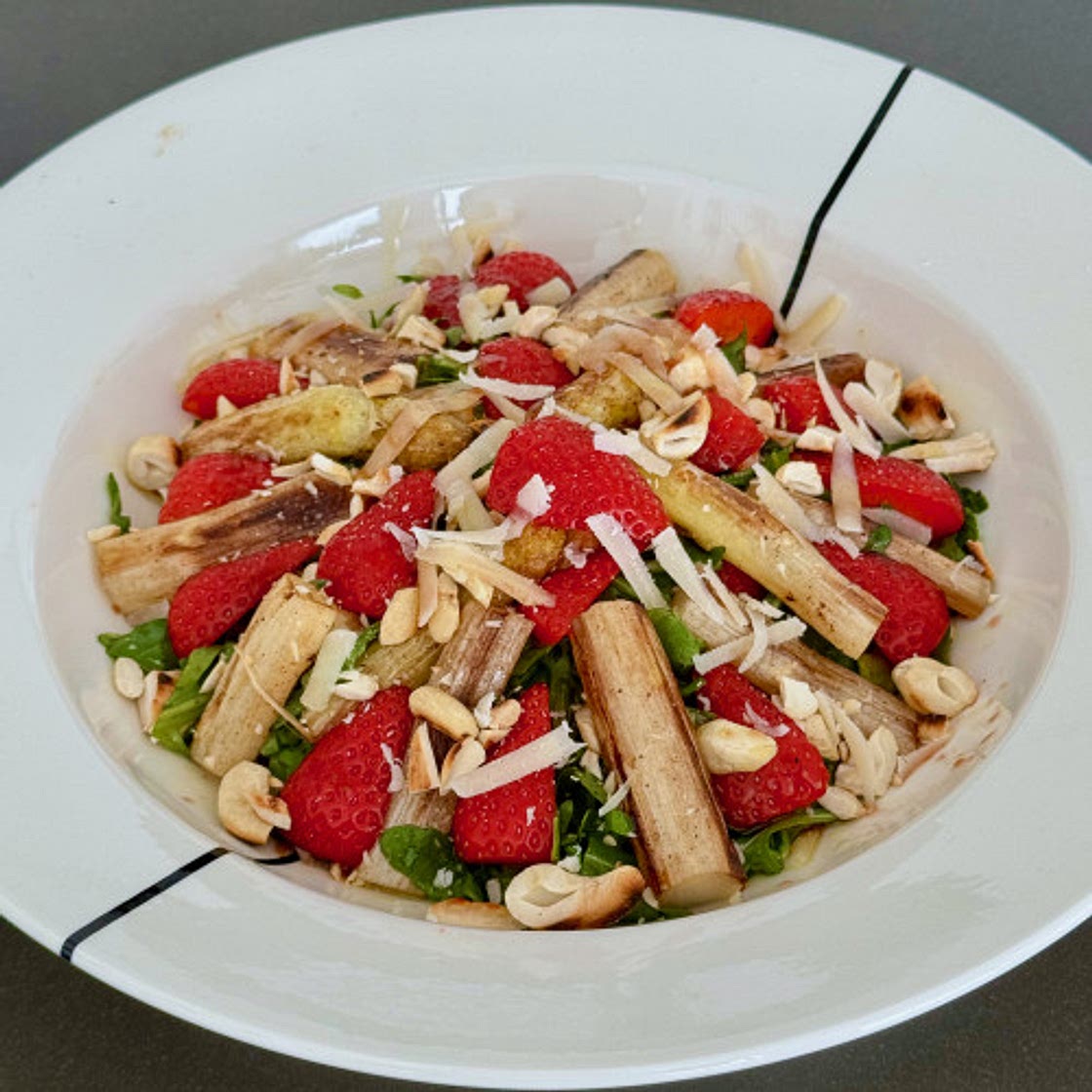 Asparagus strawberry salad