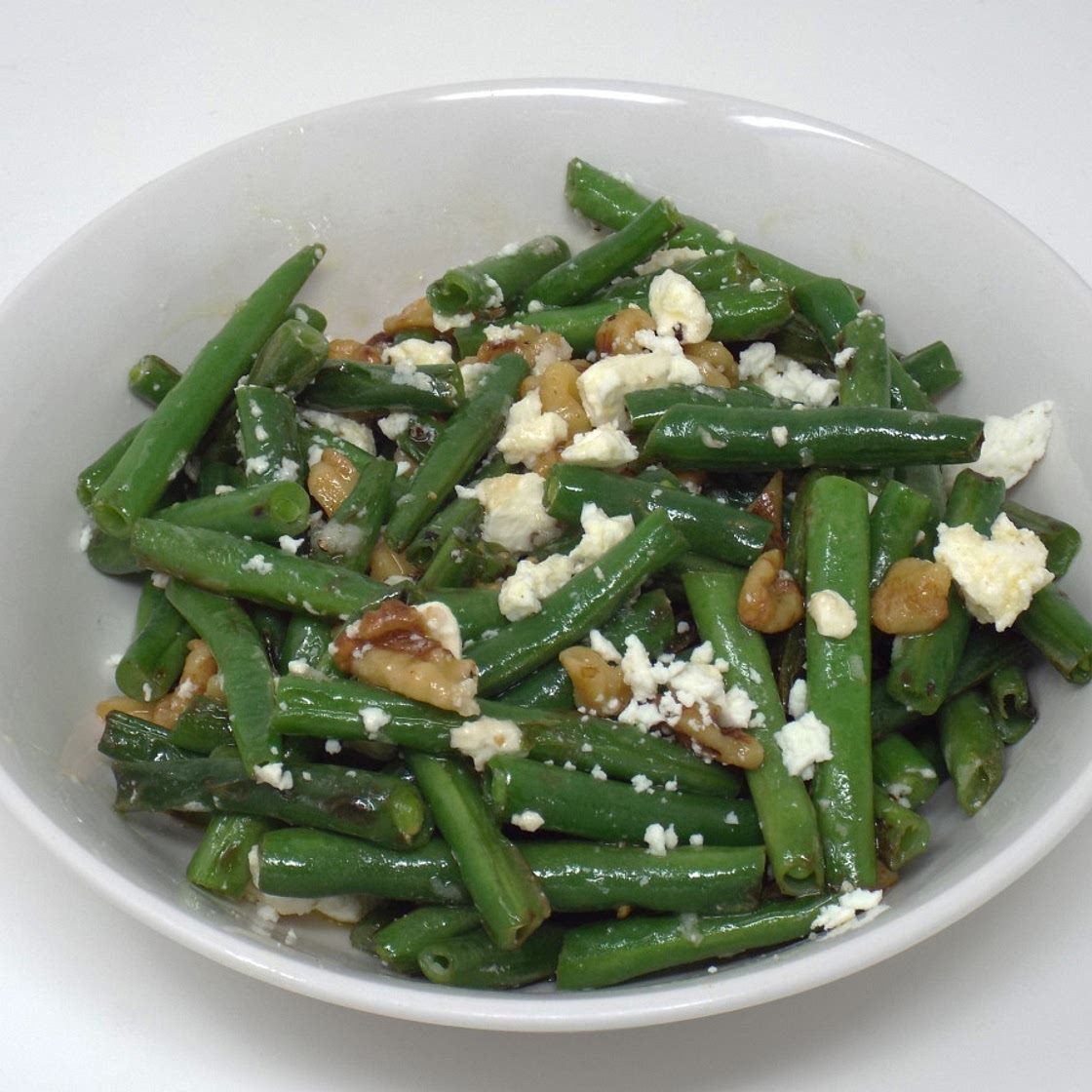 Green Bean and Walnut Salad with Feta Cheese