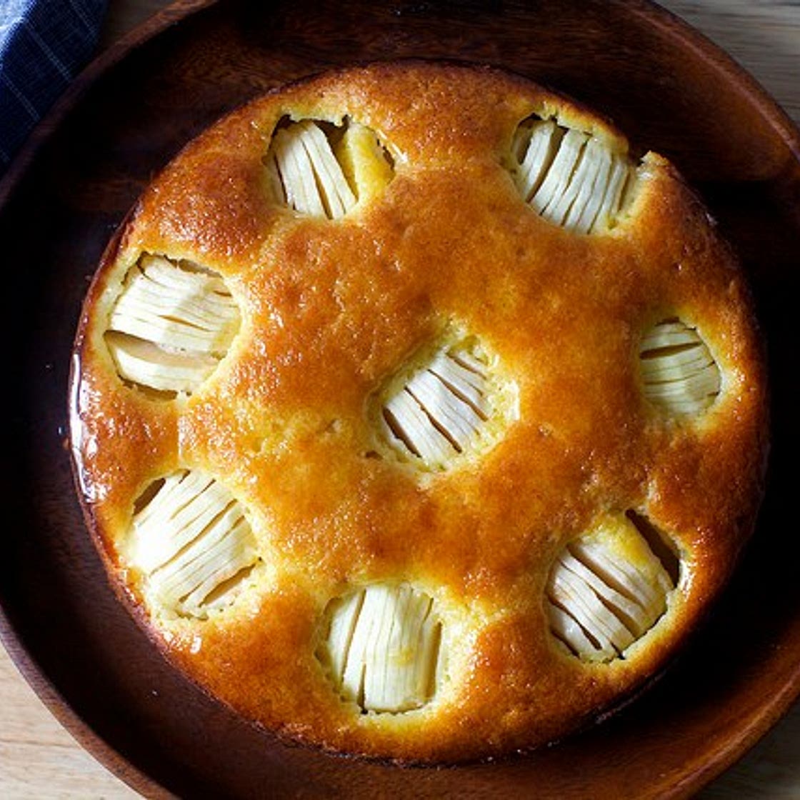 sunken apple and honey cake
