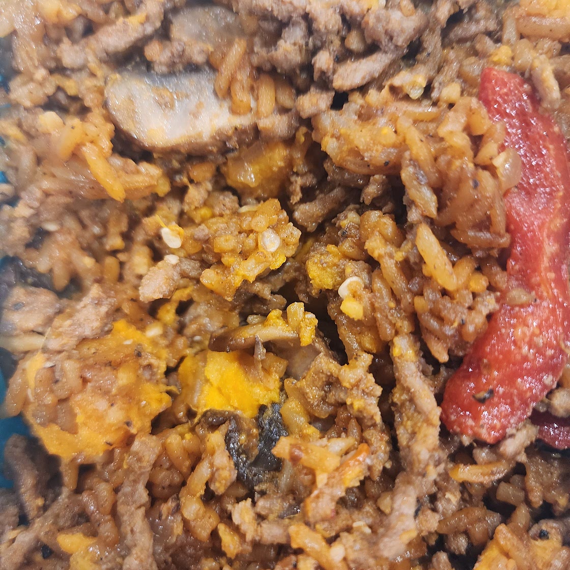 Spicy Ground Beef & Sweet Potato Bowl