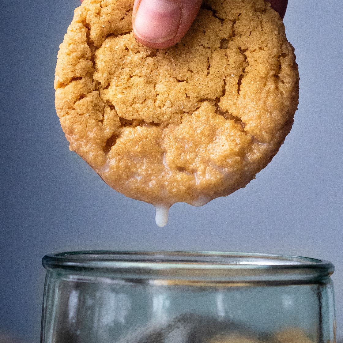 Extra Soft Almond Flour Peanut Butter Cookies