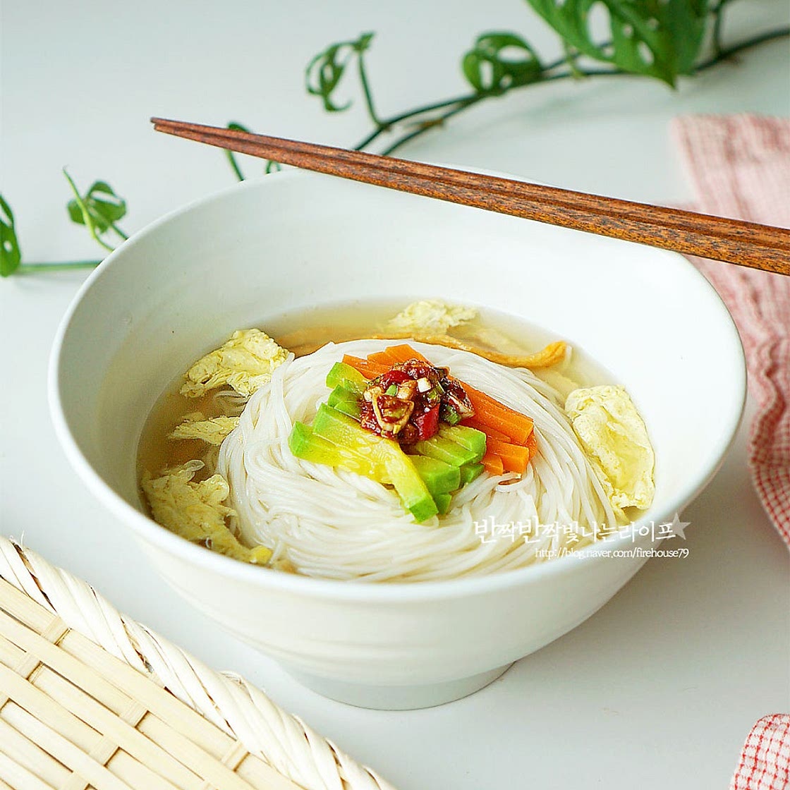간단 잔치국수 만들기 멸치국수 만드는 법 잔치국수 양념장