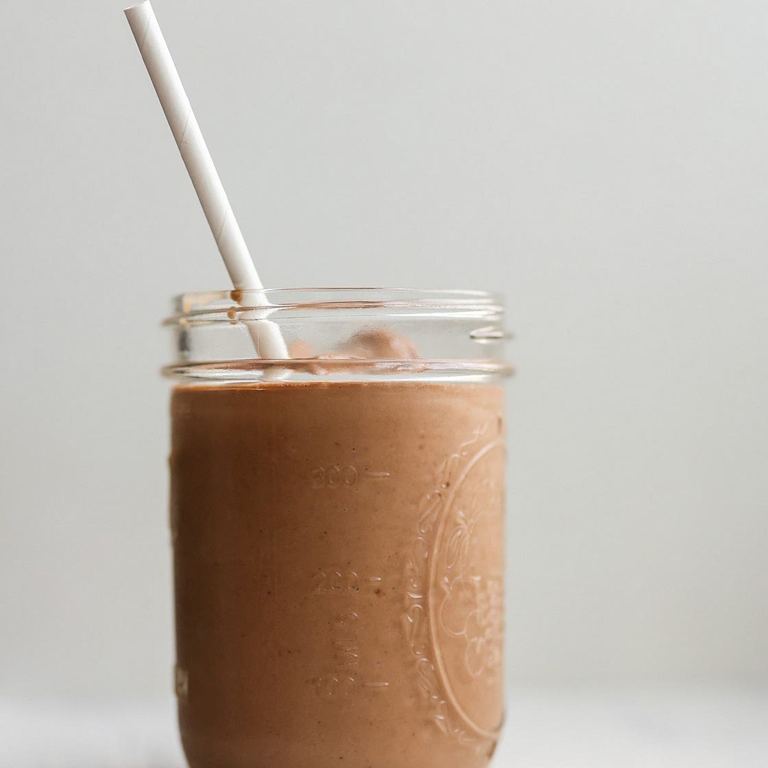 Chocolate Chip Cookie Protein Shake 