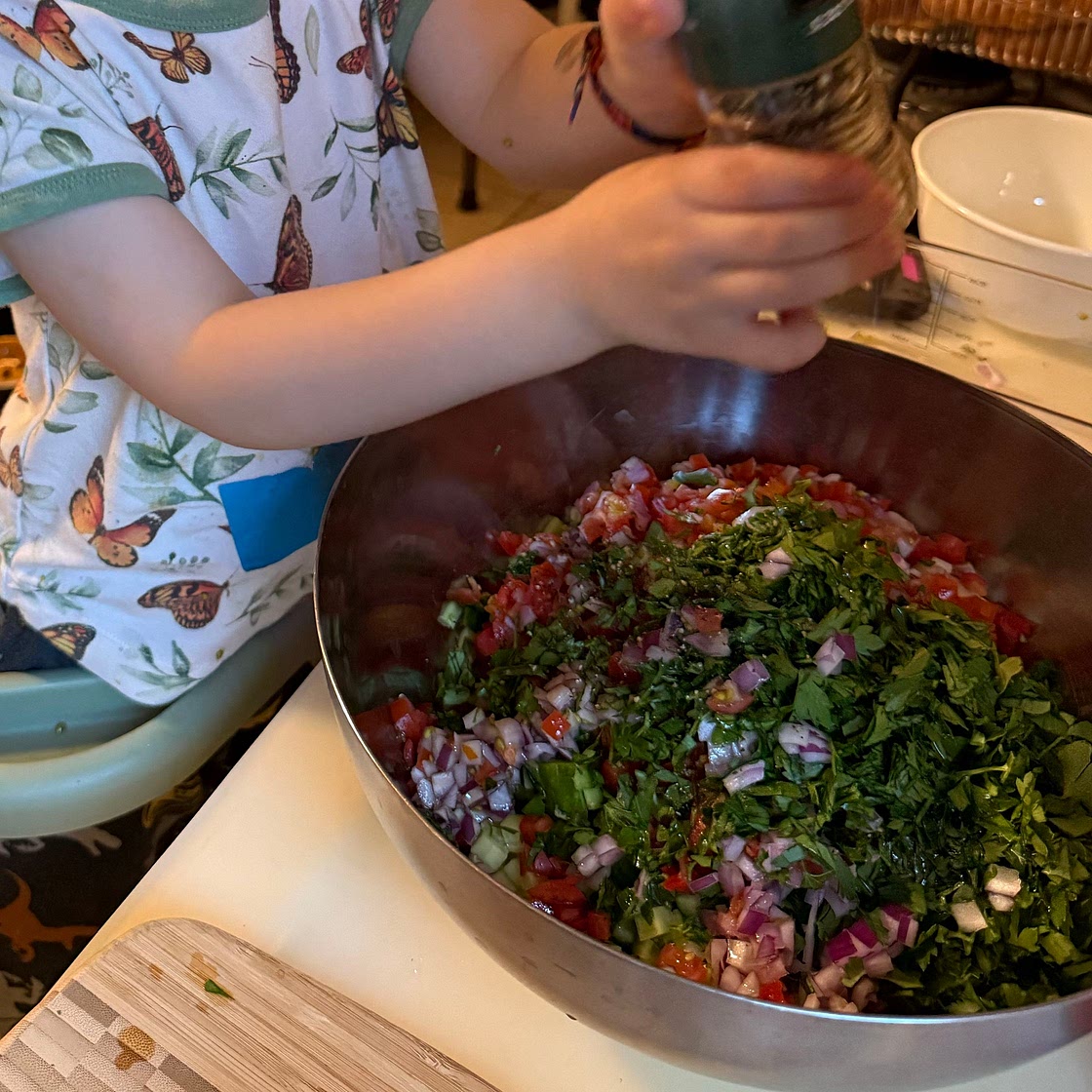 Mediterranean Chickpea Salad