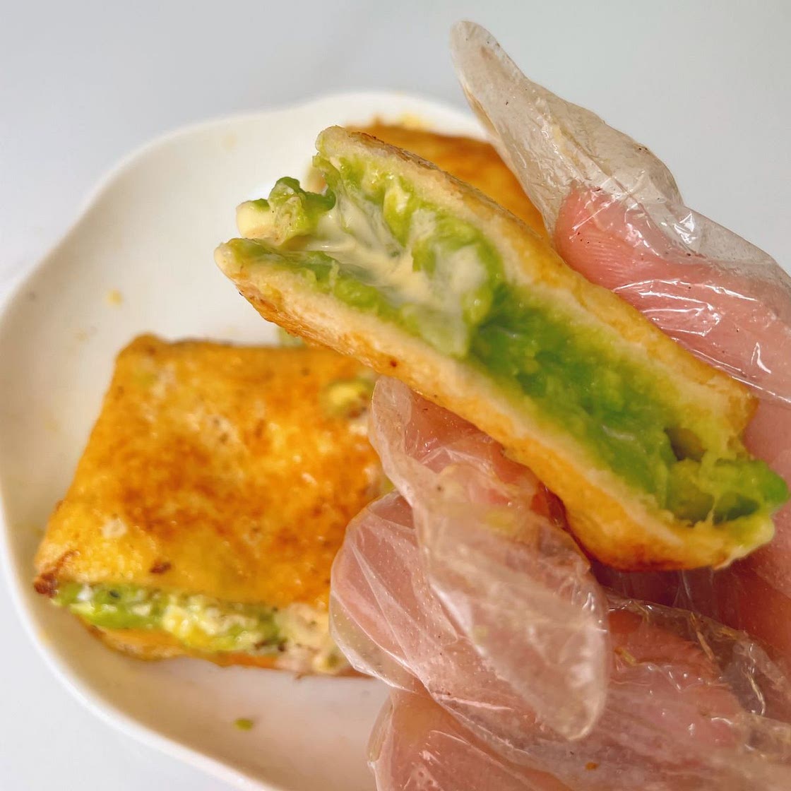 Molten Cheese Avocado French Toast Recipe
