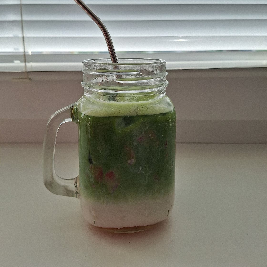 ICED STRAWBERRY MATCHA LATTE
