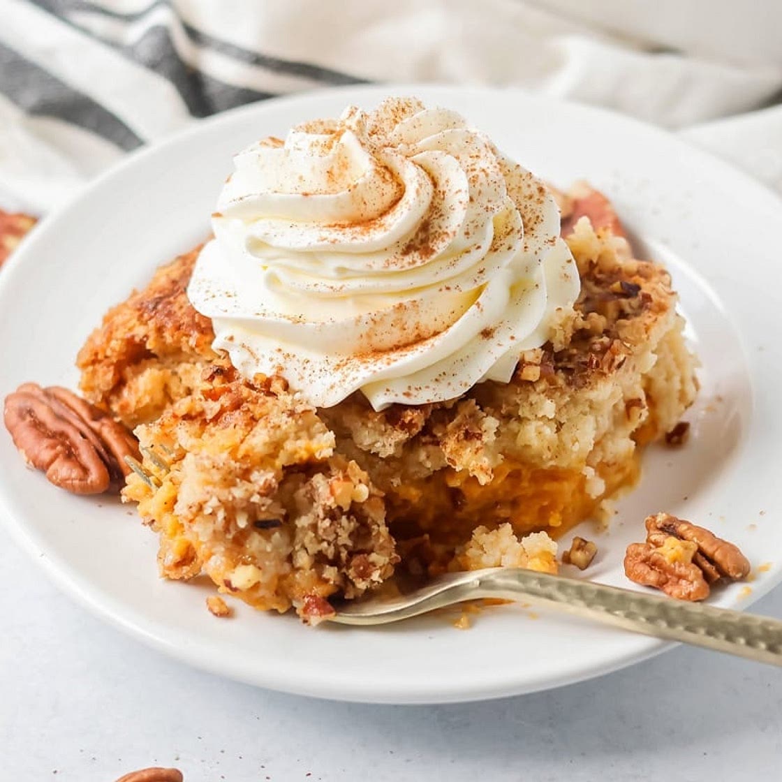 Pumpkin Dump Cake Recipe