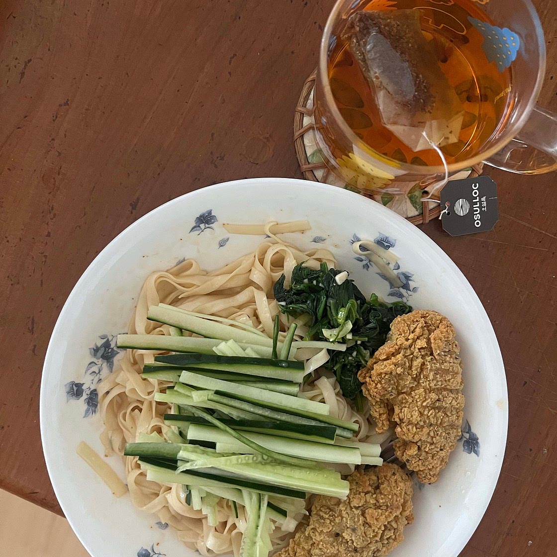 Aunt Tina's Shanghai Noodles