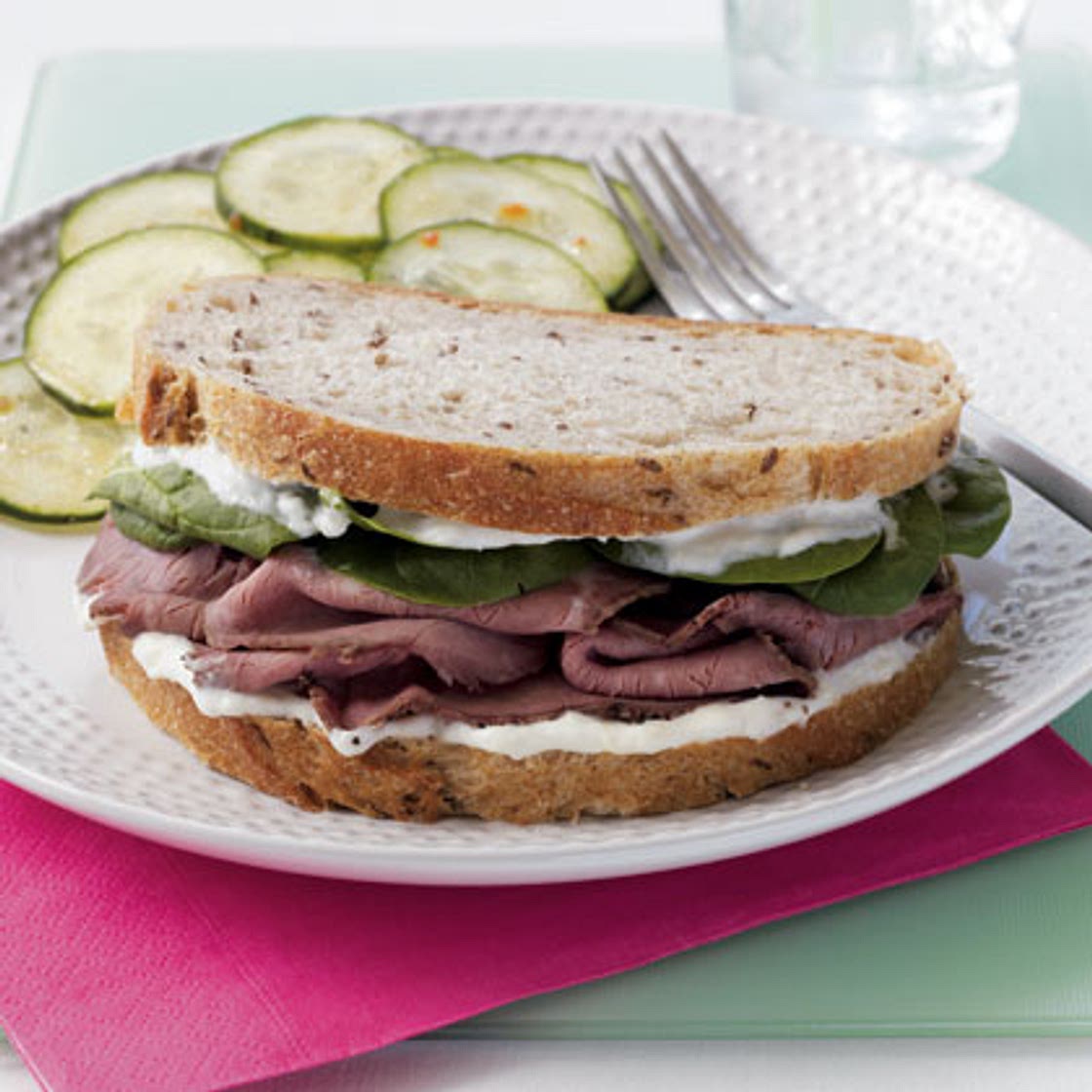 DENNIS' LOW CAL ROAST BEEF SANDWICH WITH HORSERADISH SAUCE - Dennis' Horseradish
