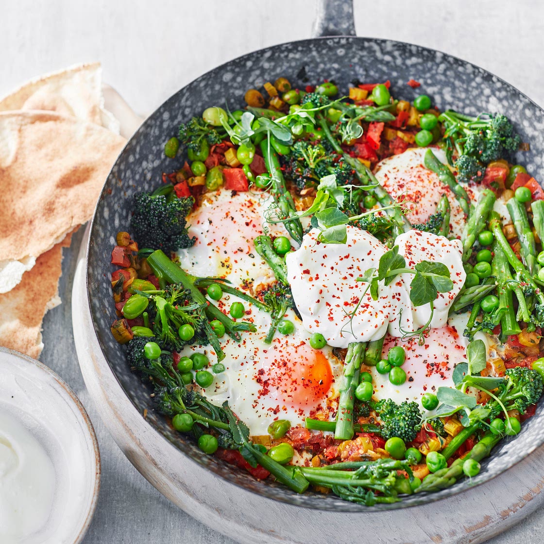 Pea & broad bean shakshuka